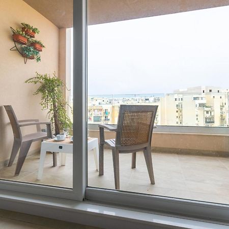 Brand New Apartment 3 Bdr 2 Bth H12 Сейнт Полс Бей Екстериор снимка