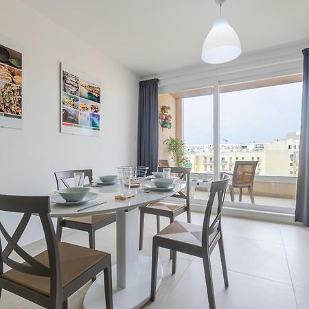 Brand New Apartment 3 Bdr 2 Bth H12 Сейнт Полс Бей Екстериор снимка
