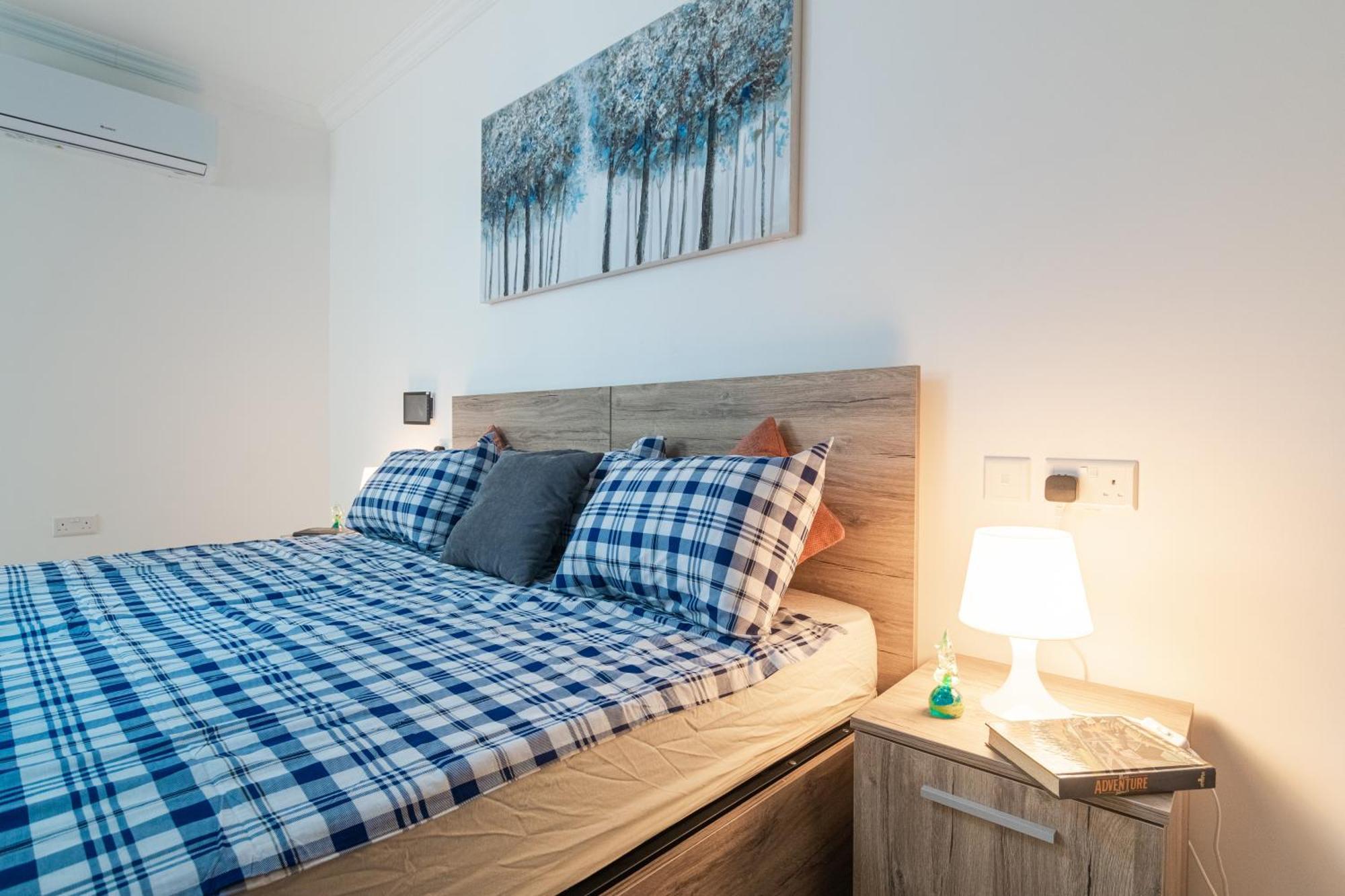 Brand New Apartment 3 Bdr 2 Bth H12 Сейнт Полс Бей Екстериор снимка